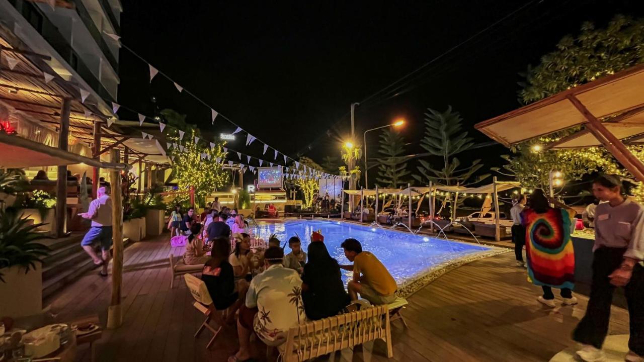 Zand Morada Pattaya Jomtien Beach Exterior photo